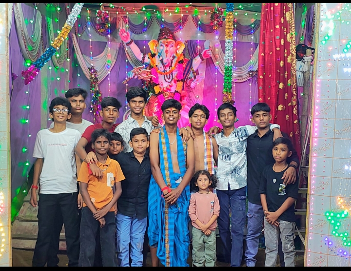 ଚିକିଟି ନିର୍ବାଚନ ମଣ୍ଡଳୀ ଅନ୍ତର୍ଗତ ରାମଚନ୍ଦ୍ର ପୁର ଗ୍ରାମରେ ଗଣେଶ ପୂଜା lମଣ୍ଡପରେ ମହାପ୍ରଭୁ ଶ୍ରୀ ଗଣେଶଙ୍କୁ ପୂଜା।